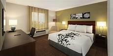 Linen Hotel